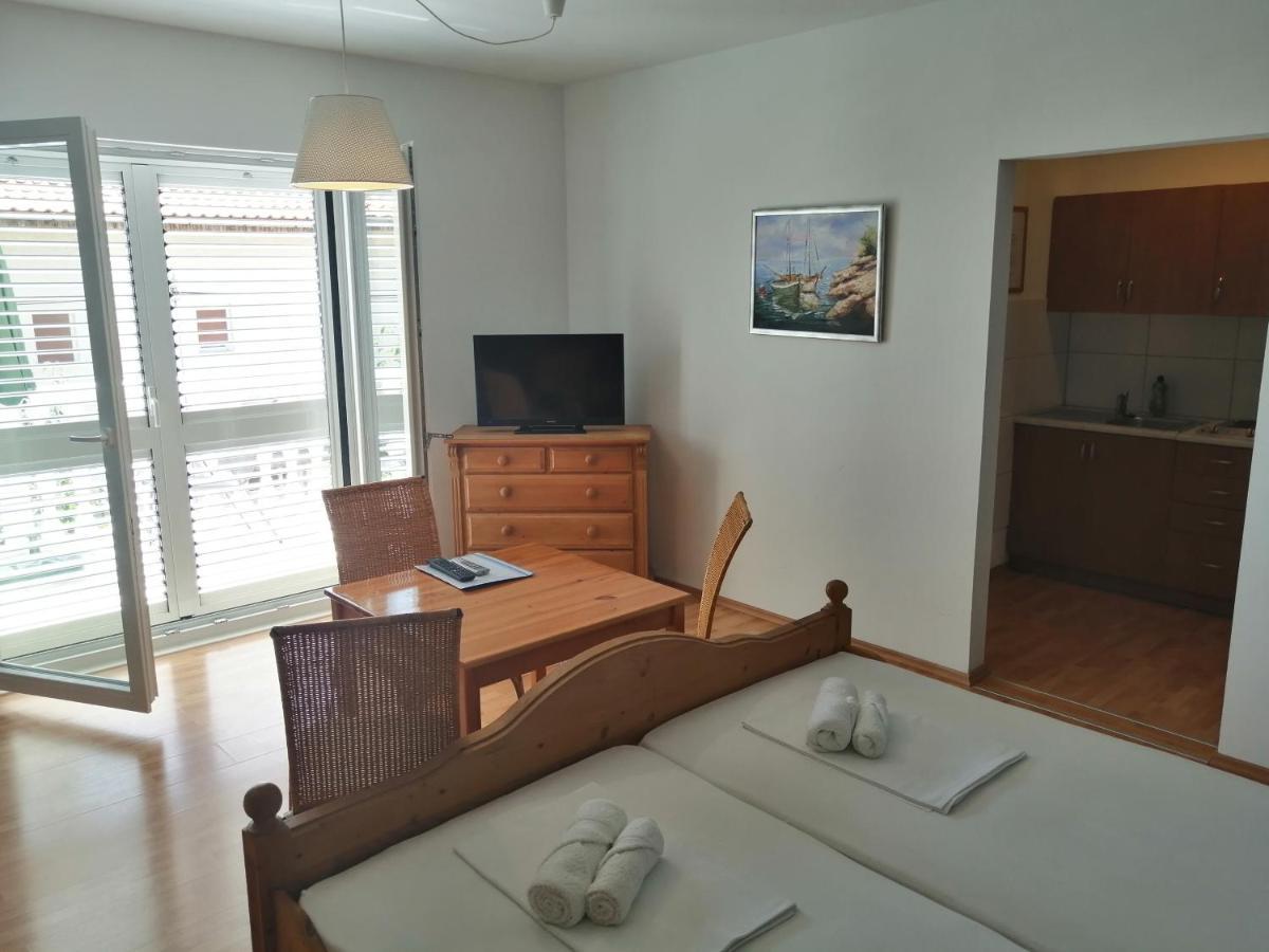 Apartments Villa Broca 布罗达里卡 外观 照片