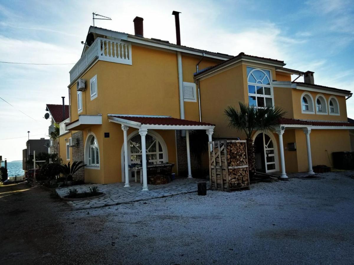 Apartments Villa Broca 布罗达里卡 外观 照片