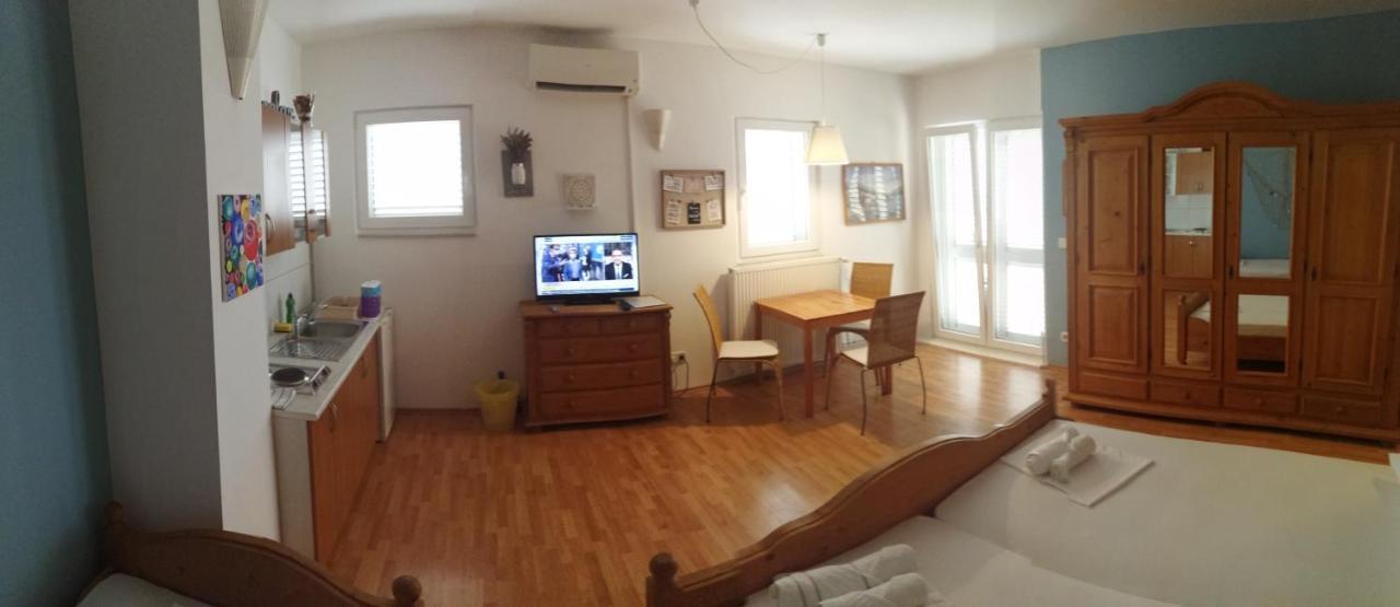 Apartments Villa Broca 布罗达里卡 客房 照片